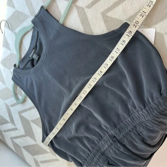 Athleta NWT Seasoft Midi Elastic Waist Sports Dress size Large Soft Black Black - Picture 10 of 11